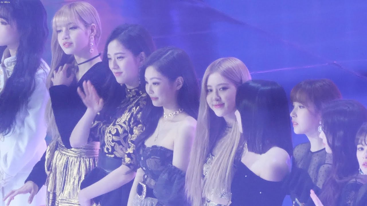 190105 블랙핑크 (BLACKPINK),트와이스(TWICE) 같은 채영끼리 친목하는 오프닝(OPENING) [리사,제니,로제,지수]  LISA 직캠 Fancam by Mera