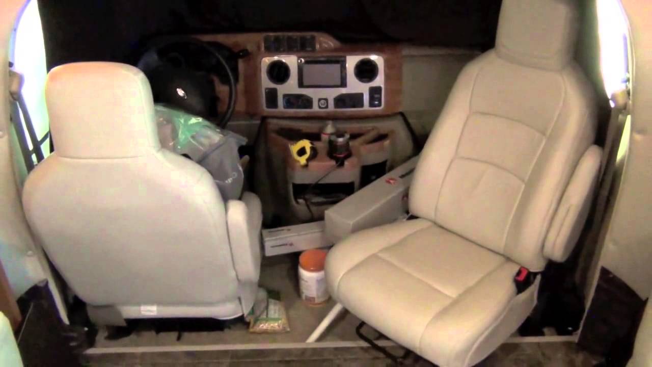 Full-Time RV Living - Our Winnebago Aspect 30c Home