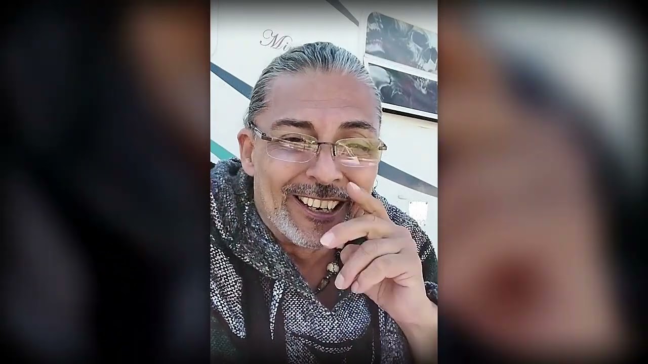 Нарциссический распутный язык любви