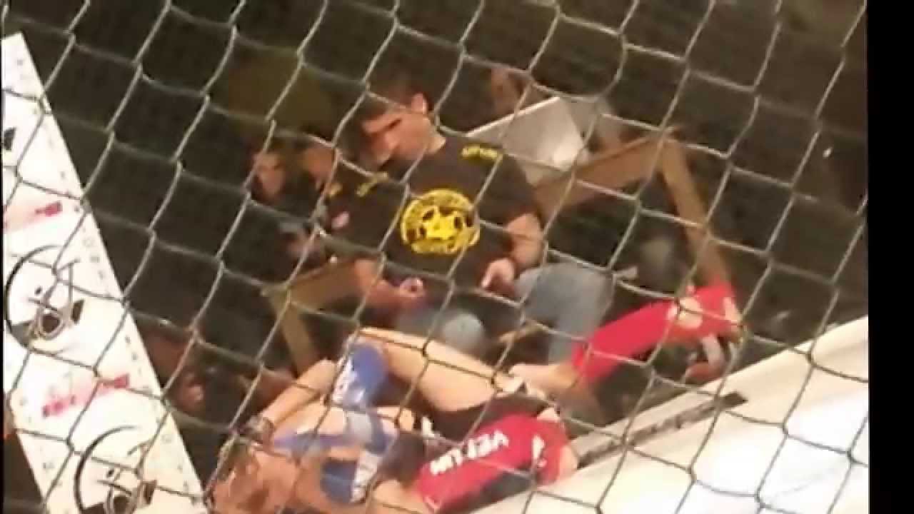 Botonis team (Nikos Gavrilidis) 16 years old won mma fight