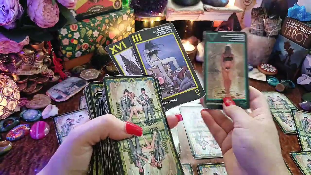 TRA LUI E LA TUA RIVALE COME VA? COSA PROVA PER LEI vs TE ? | ANALITICA TAROT 270 | TAROCCHI