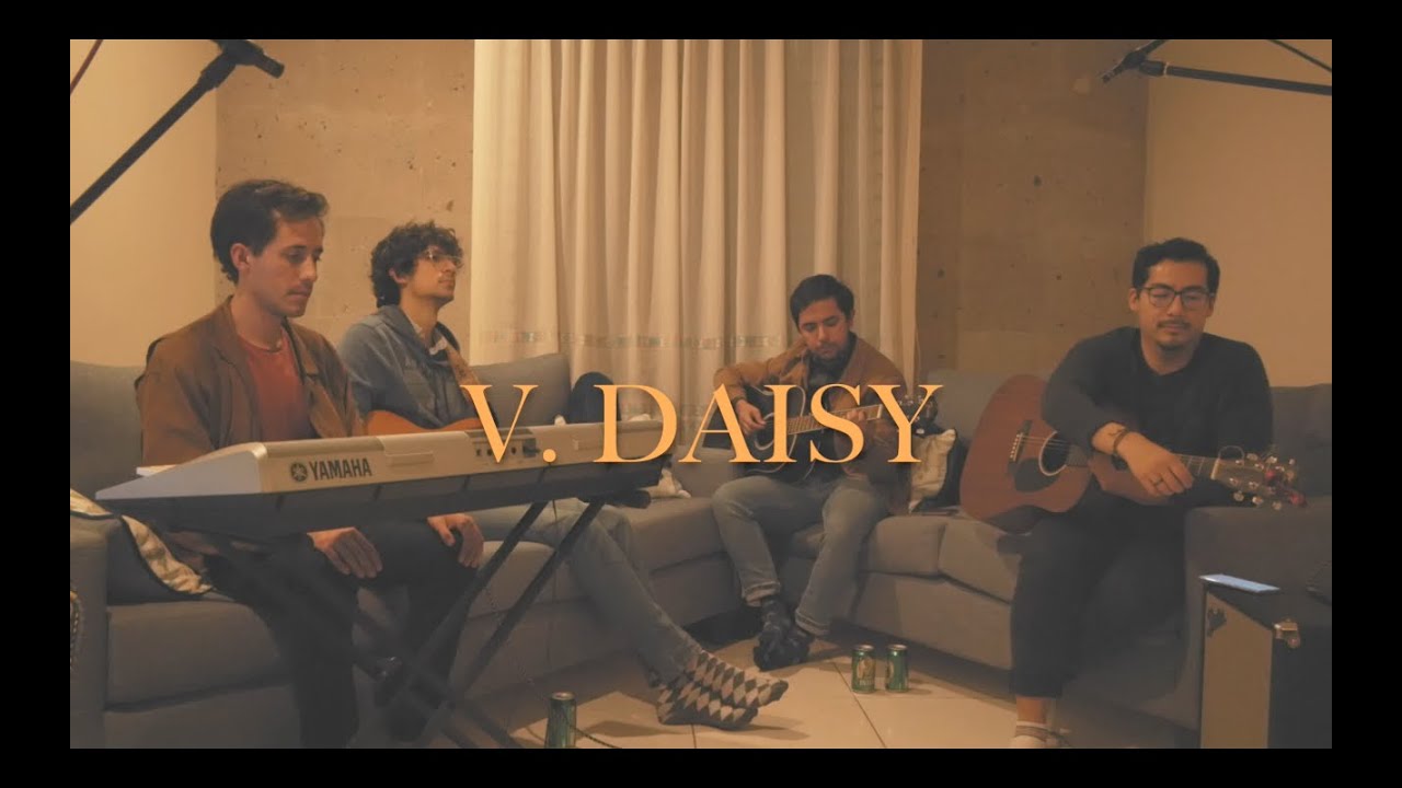 Port Lumi&egrave;re - Daisy (Ac&uacute;stico en la Sala)