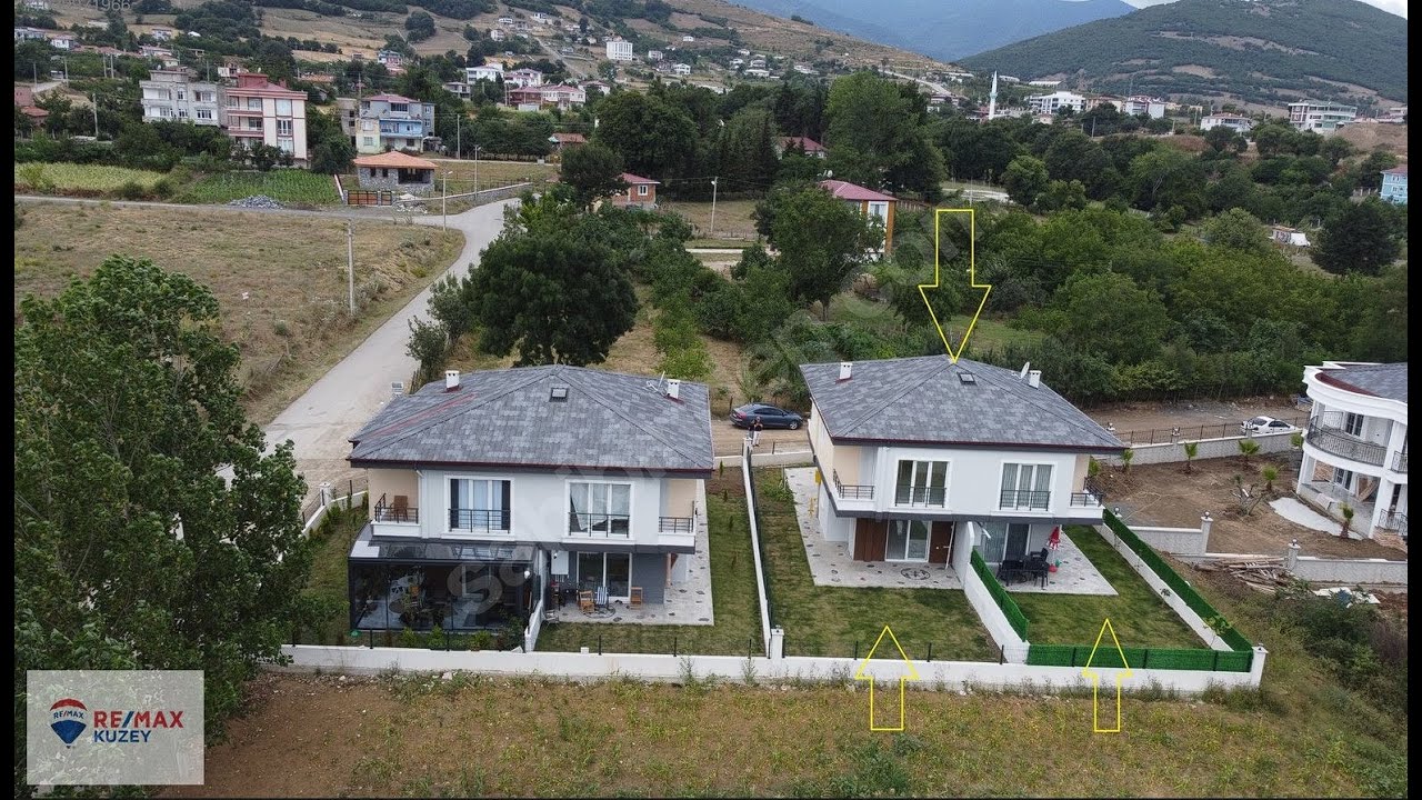 SATILIK İKİZ VİLLA