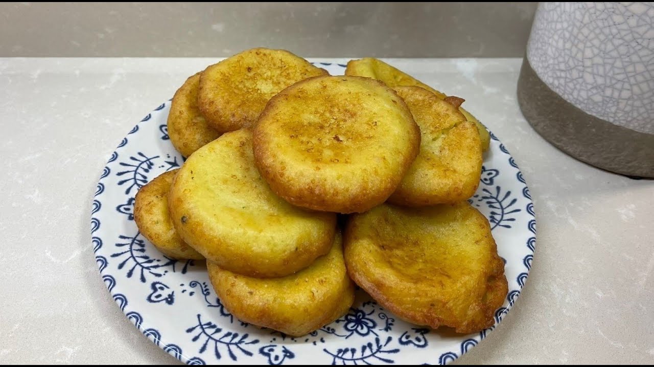 TORTITAS O BUÑUELOS DE CALABACÍN