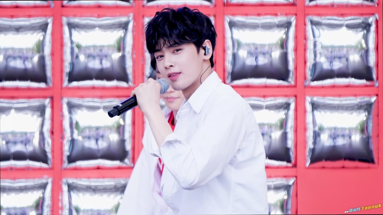 170505 어린이에게 새생명을 - 차은우(아스트로) '풍선' 4K 직캠 by DaftTaengk