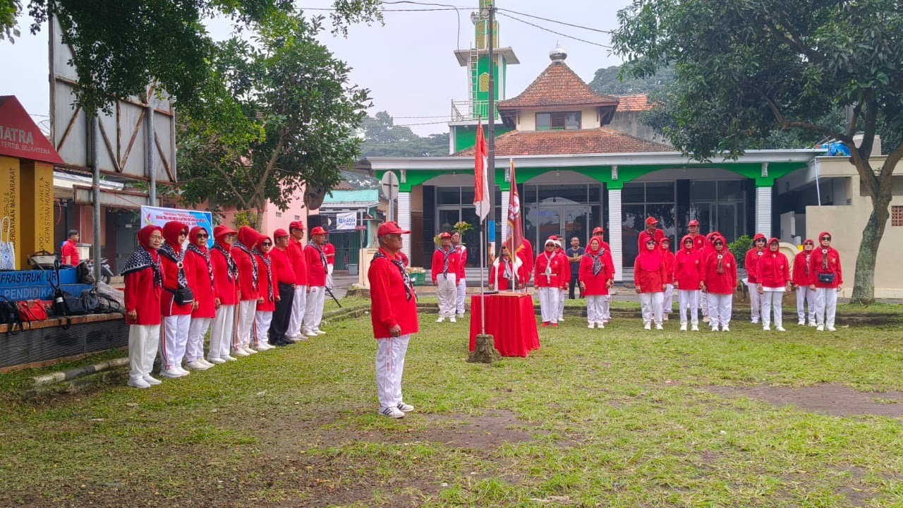 senam Tera pengkukuhan  5 sasana Bergas .Sasana Kupang Jaya 