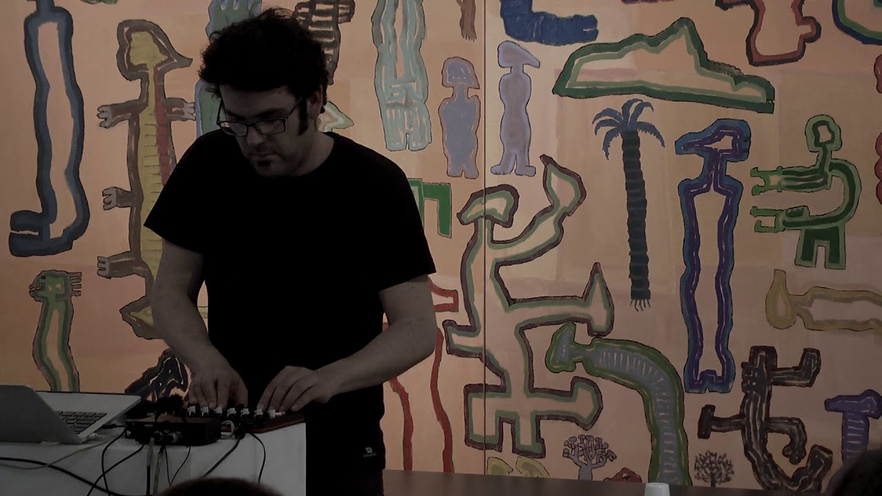 Acci&oacute;n sonora de Edu Comelles