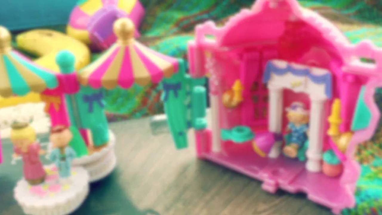 Play with 1996 Polly Pocket Crown Palace