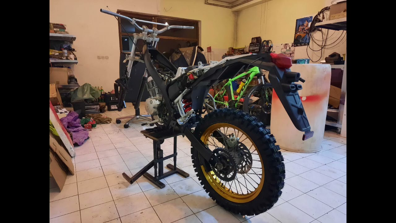Yamaha XT 125 R restoration (Part 2)