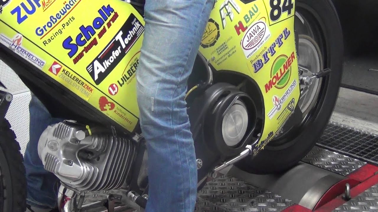 Speedwaybike Jawa Smolinski auf Prüfstand