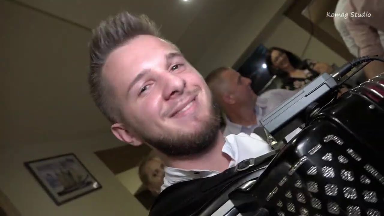 Pravo narodno kolo na svadbi... Maglaj Restoran 