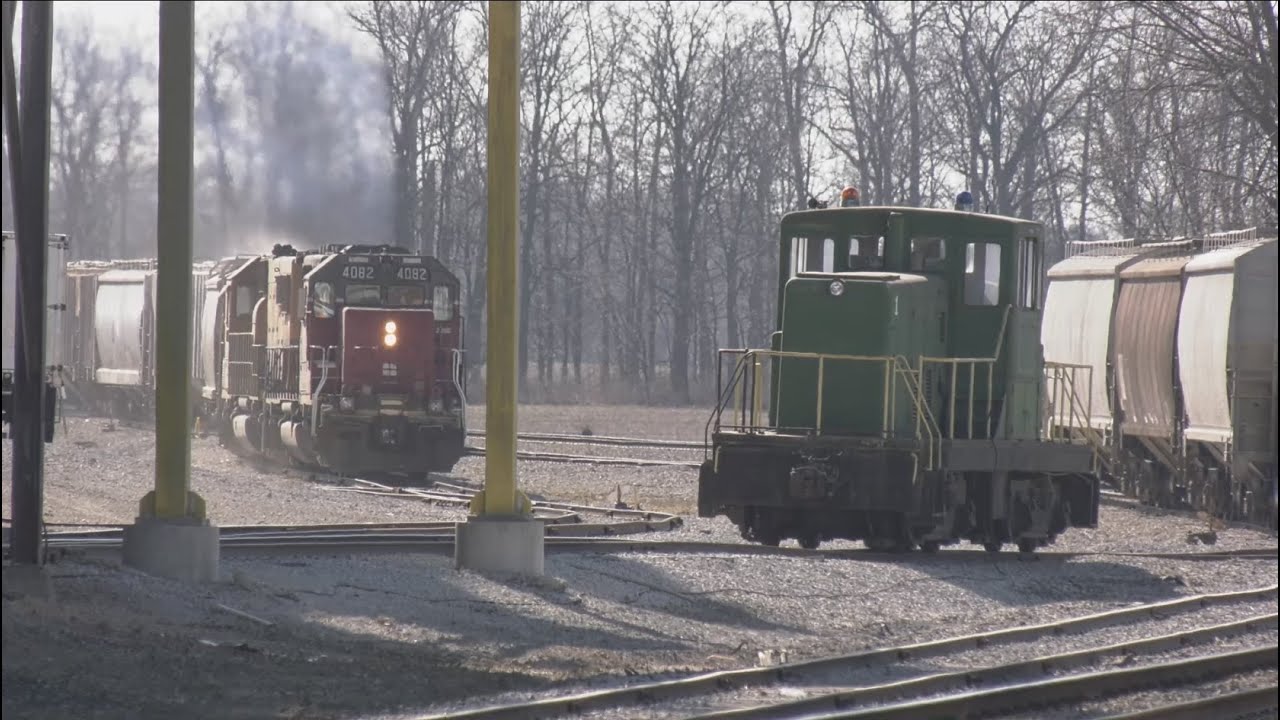 IORY Shuttle Train: Grain Elevator to Ethanol Plant IORY 4082 5017