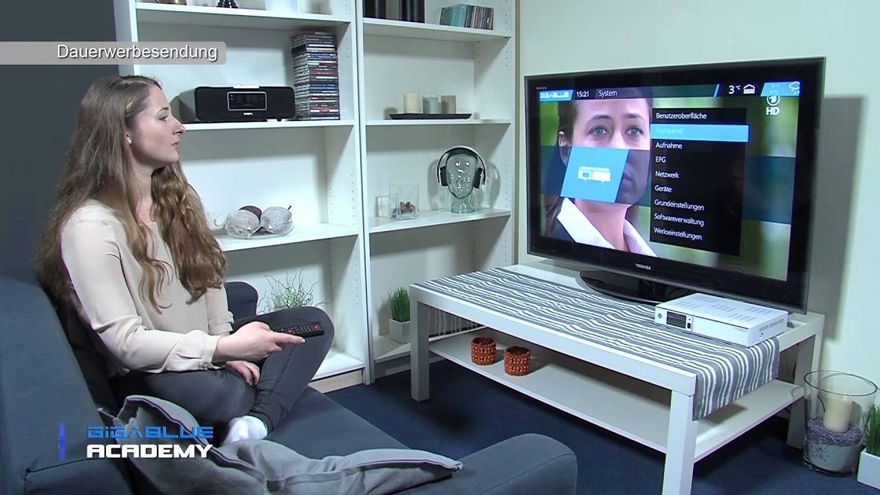 Gigablue Academy: Benutzeroberfl&auml;che Display USB Fernbedienung