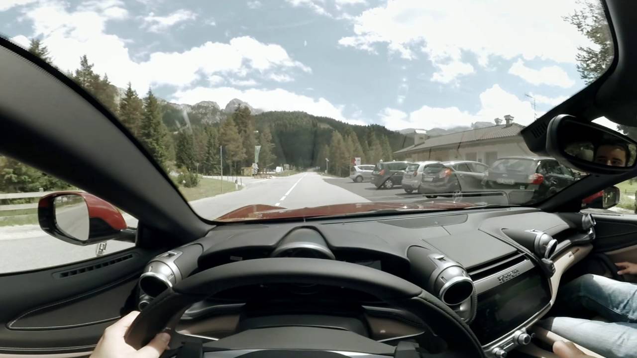 Ride with Nino - Ferrari GTC4Lusso (360°)