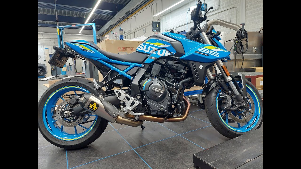 Suzuki GSX-8S Arrow exhaust, complete system, sound check.