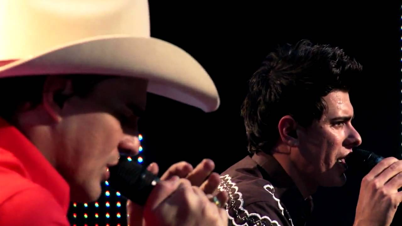 Victor & Matheus - Tudo ou Nada (DVD Ao Vivo Em São Paulo)
