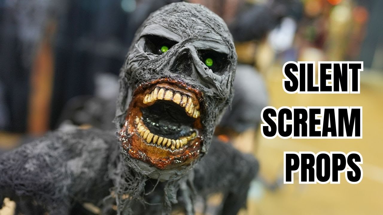This Skeleton Prop Is Freaking Everyone Out!