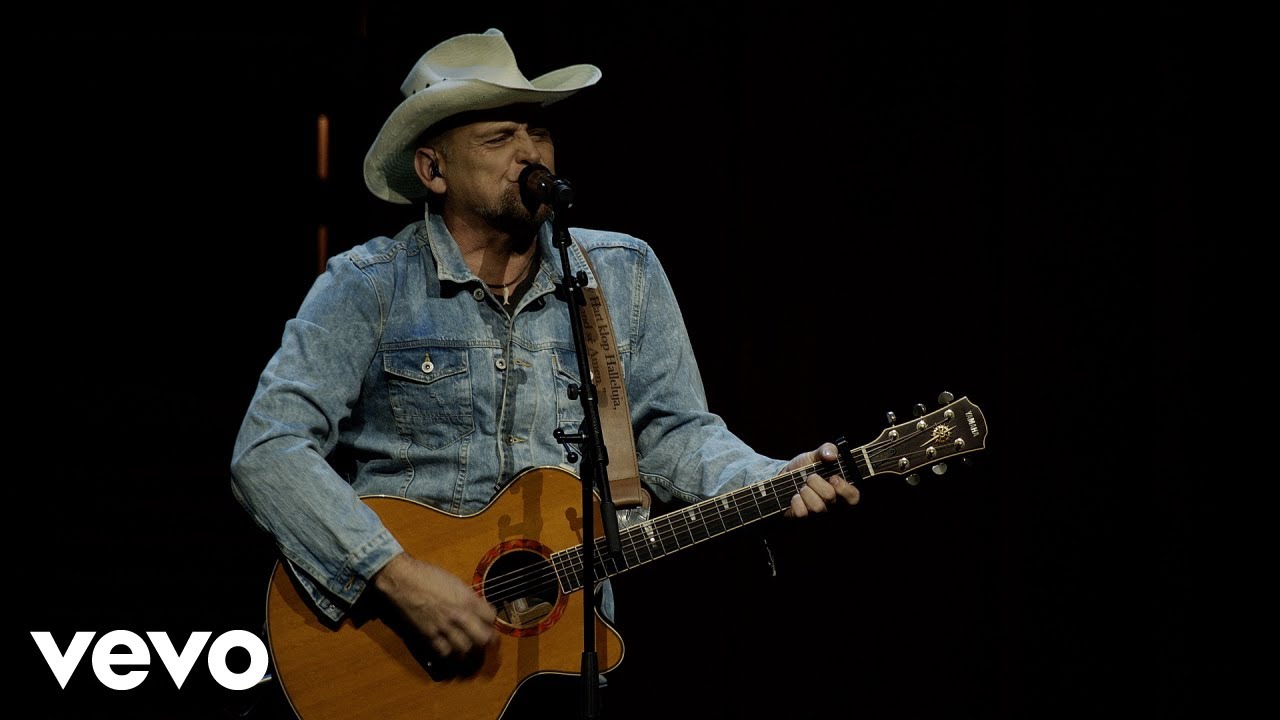 Steve Hofmeyr - Baby Makes Her Blue Jeans Talk (Live at Sun Arena / 2019)