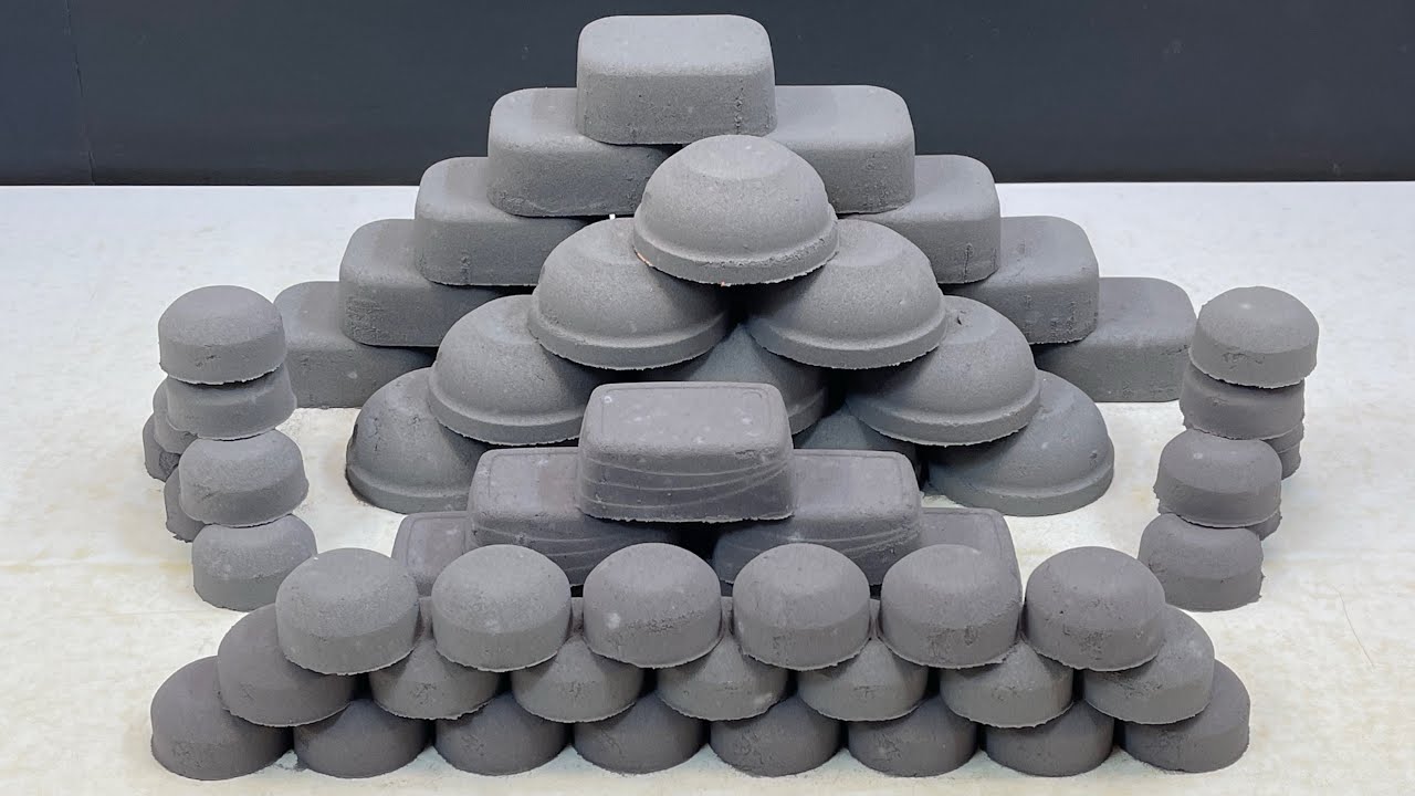 black baking soda crush_satisfying 