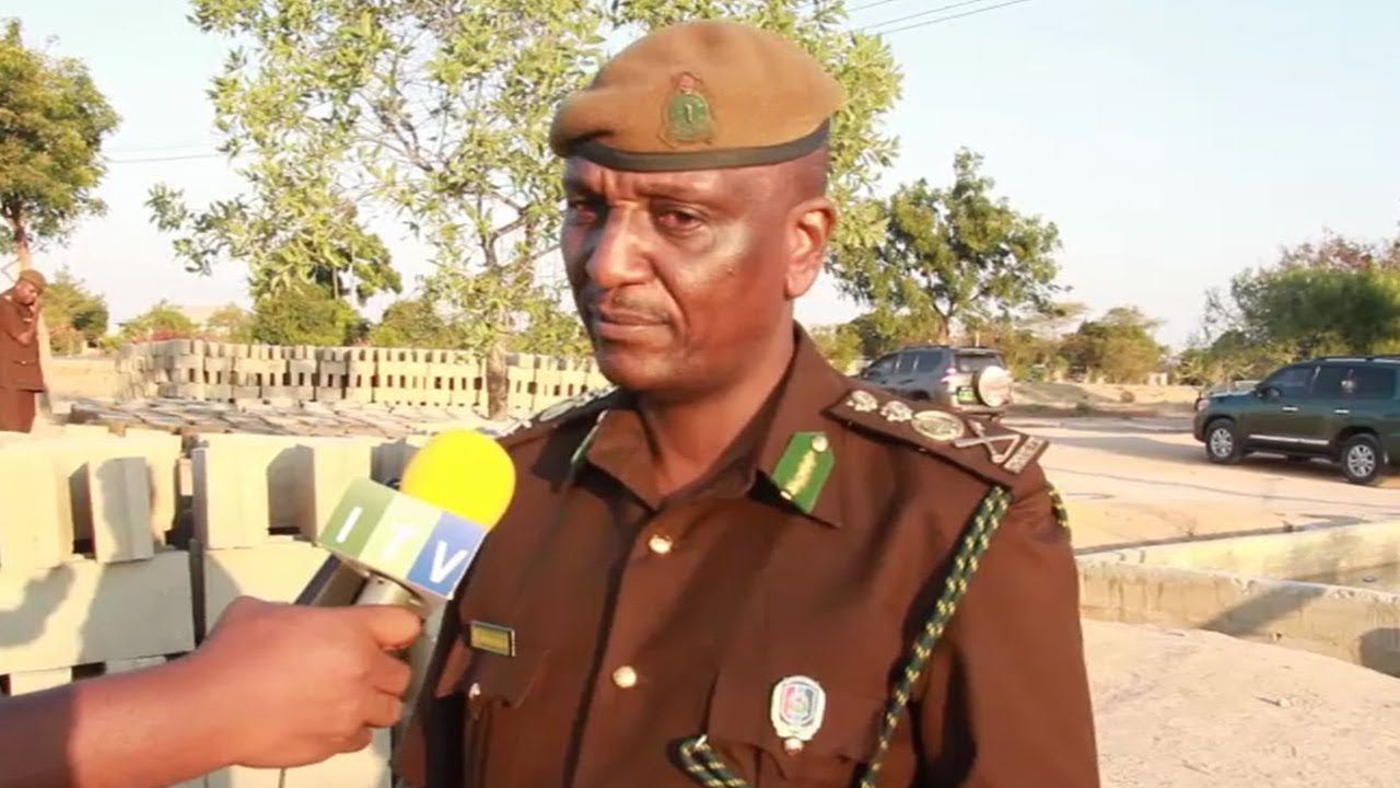 KAMISHNA JENERALI WA MAGEREZA AFANYA TUKIO HILI JUU YANAYOENDELEA