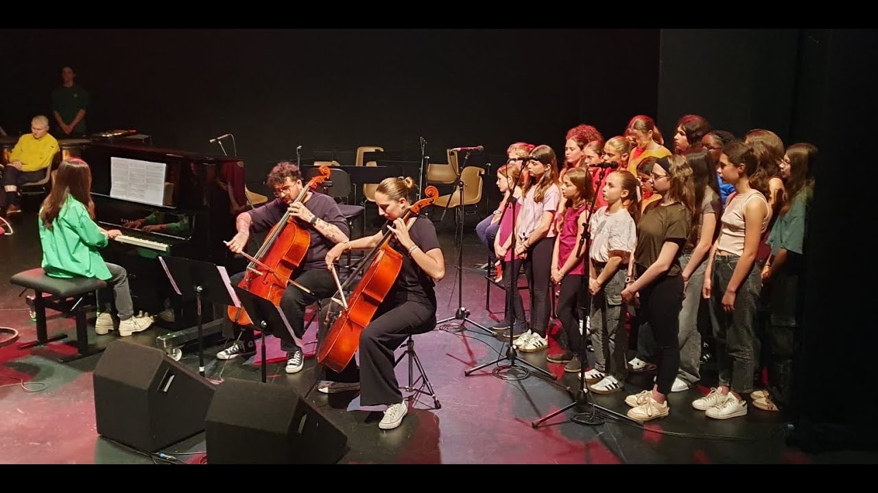 MILO MOU & MUSIQUE DE CHAMBRE ET CHORALE - EREVE EL SHOSHANIM