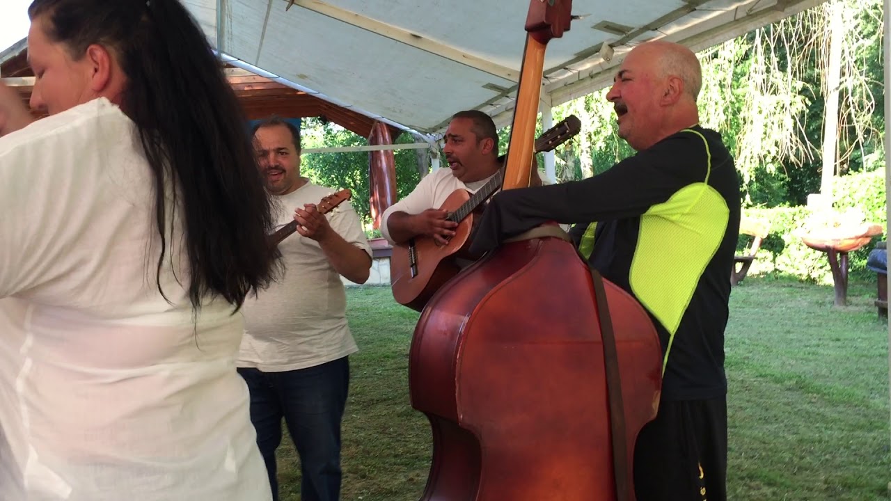 Mánfai  buli  Tátrai Zoli tancol