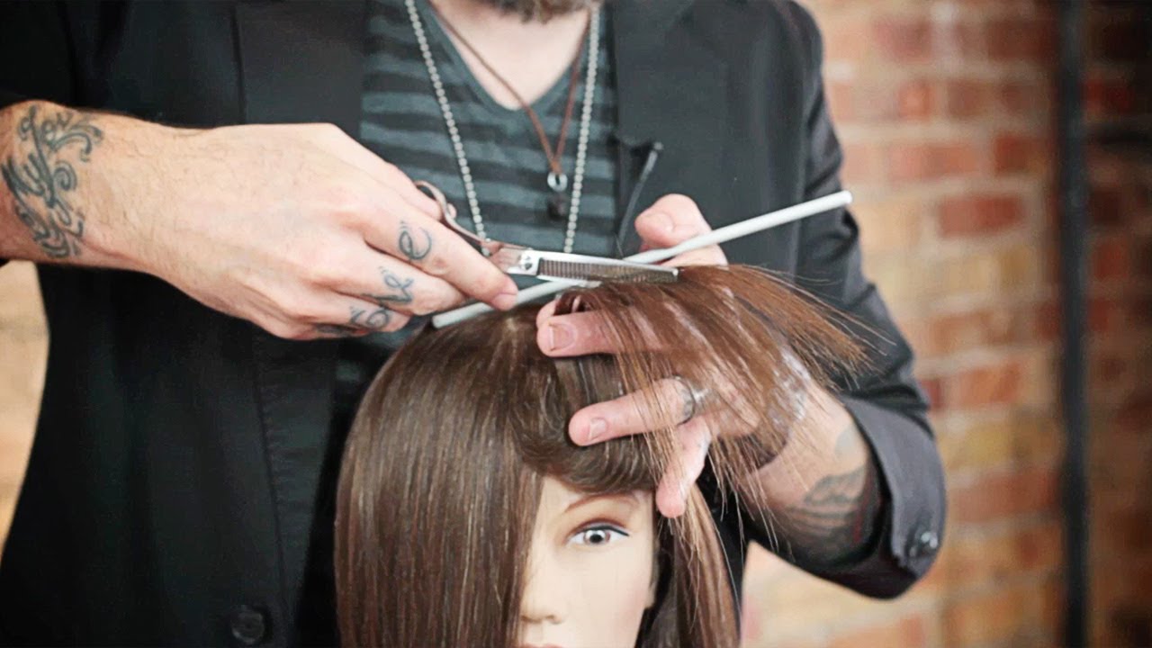 How To Layer Hair Around The Face Without Creating Bulk and/or Holes