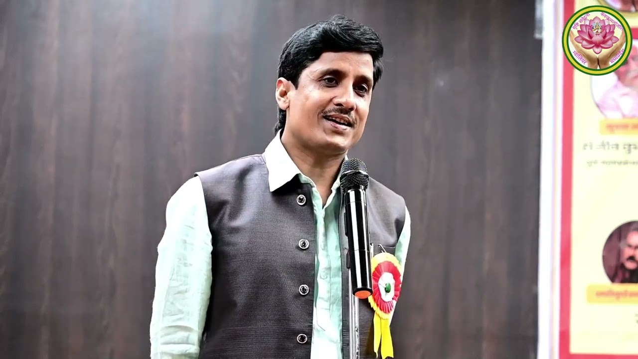 पाँव बेचकर सफ़र ख़रीदे, सफ़र बेचकर राहें ........