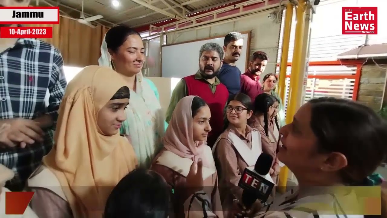Parents of Class 8th, SP Smart School shares their happiness