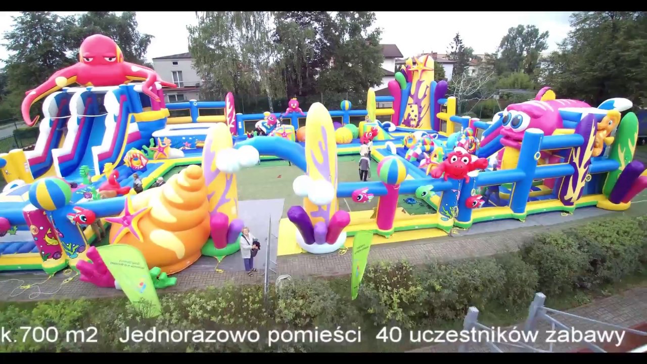 Pierwszy w Europie Największy Dmuchany  Plac Zabaw
