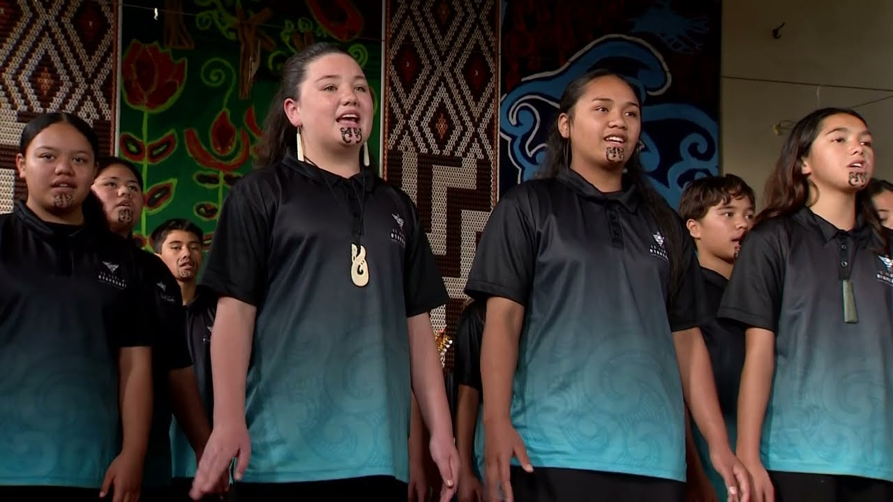Tuakana Kapa  Haka Otangarei Primary School