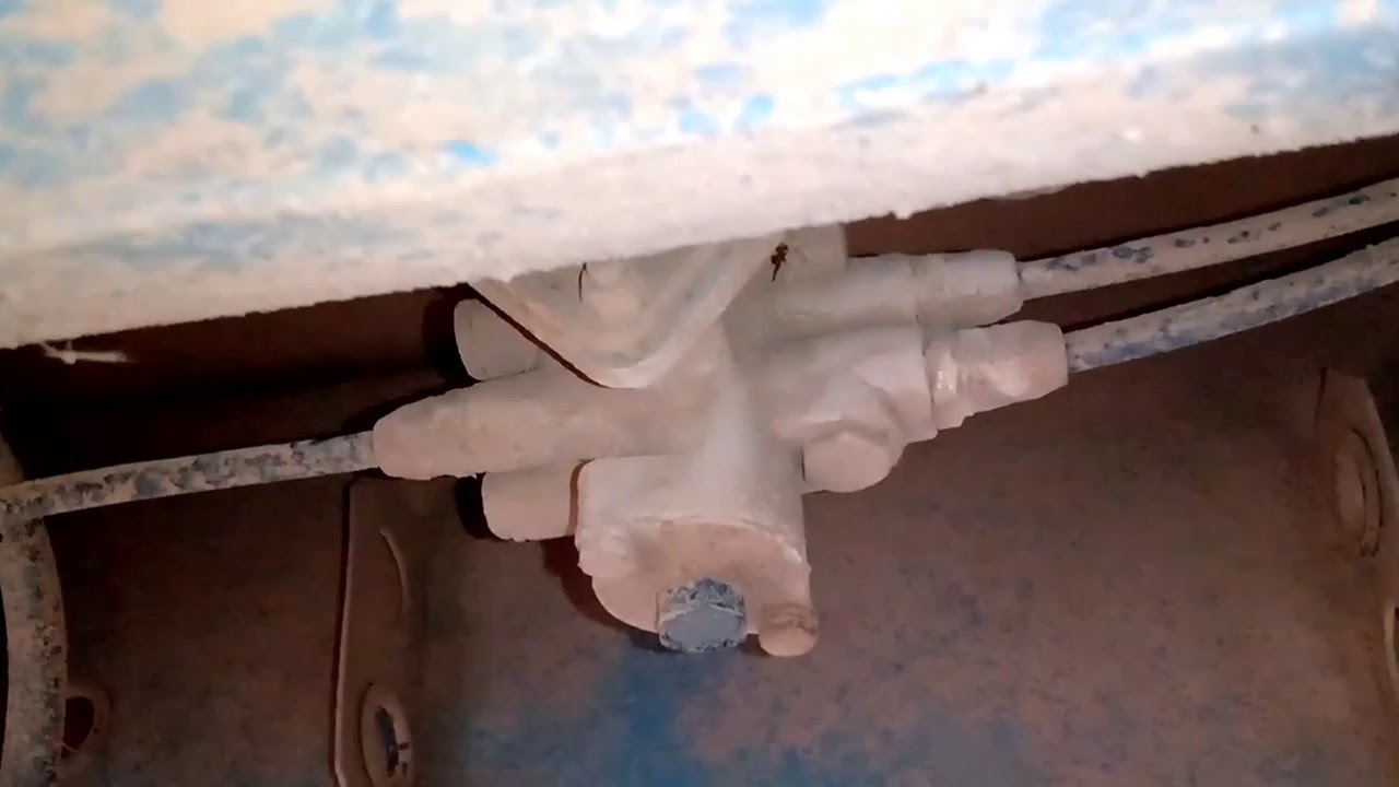 COMO FUNCIONA UMA LINHA DE AR DE CARRETA COM SUSPENSÃO PNEUMÁTICA E VALVULA DISTRIBUIDORA
