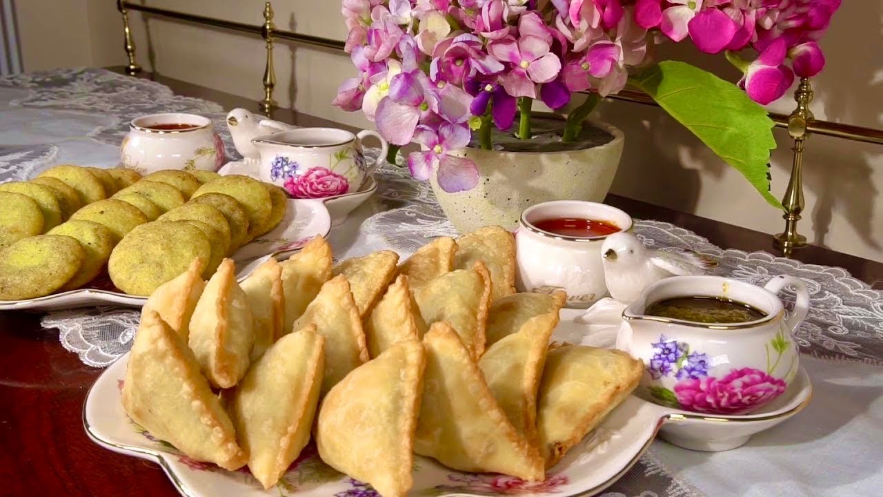 من الذ السمبوسات سمبوسة الماش بالجبنه البيضاء