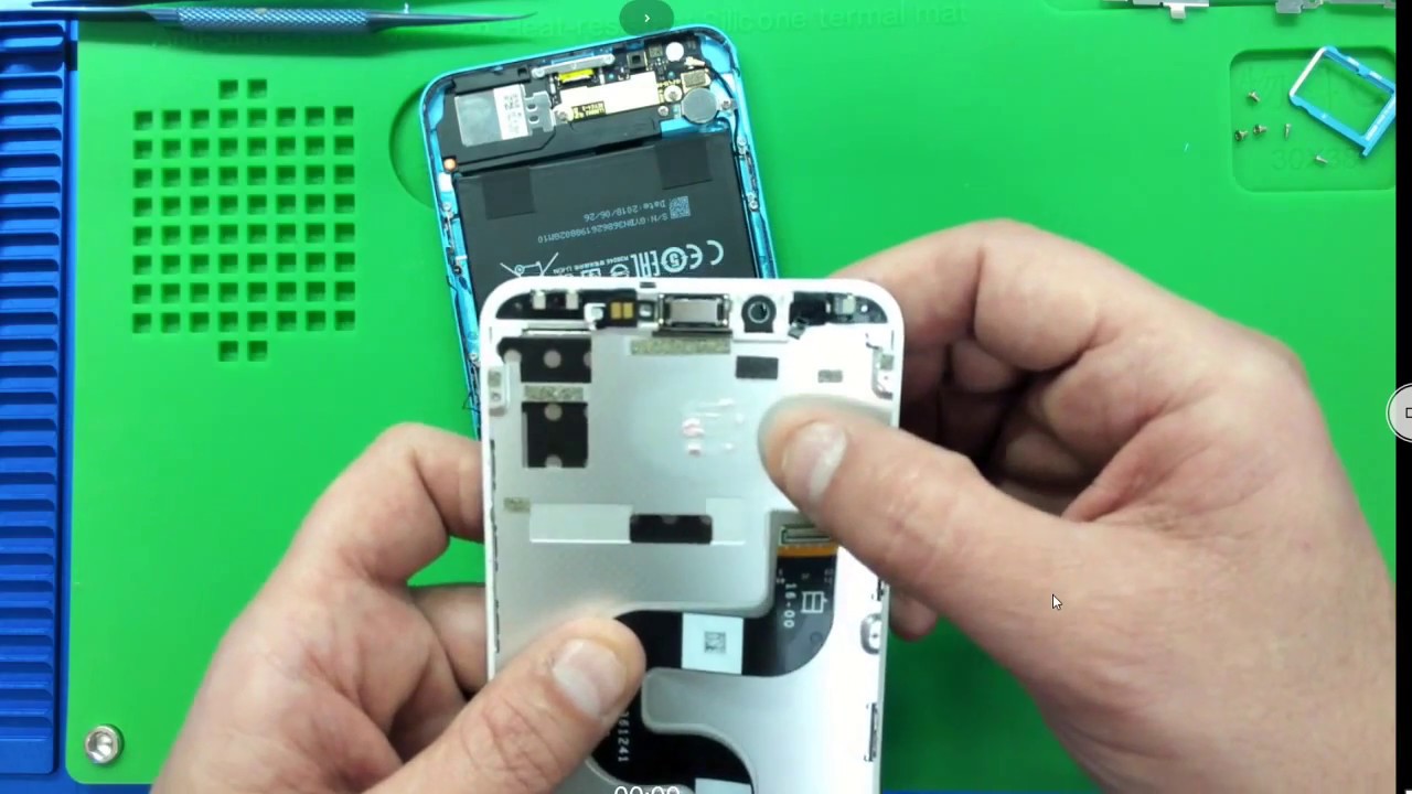 Disassemblaggio Teardown Xiaomi Mi A2