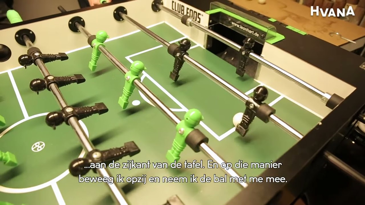 Raoul Chamuleau en Thijs van Schijndel zijn bekende tafelvoetbalspelers.