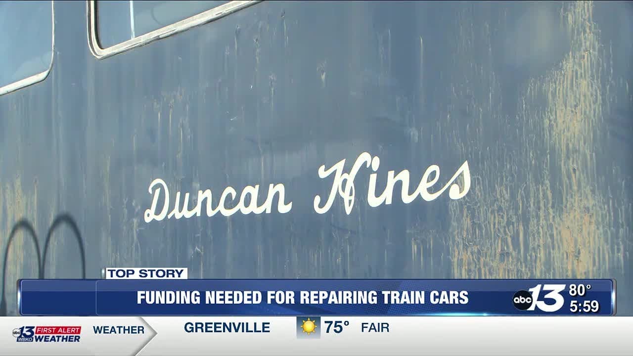Bowling Green Historic Railpark raising money to repair train cars