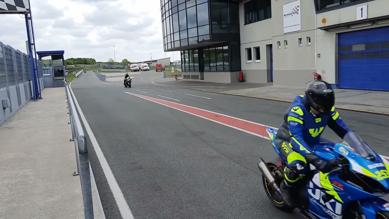 Motorsport Arena Oschersleben – Rundgang über die Rennstrecke
