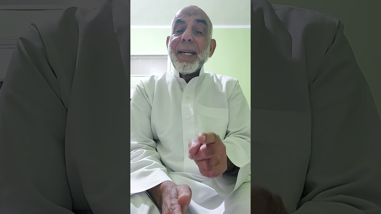 قاعد مع القواعد الأفعال بناء وإعرابا