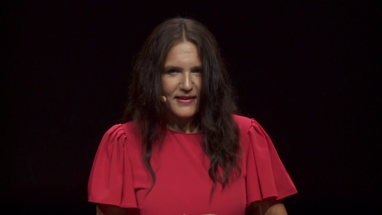 La physique du don de soi | Agn&egrave;s Wuthrich | TEDxMartigny