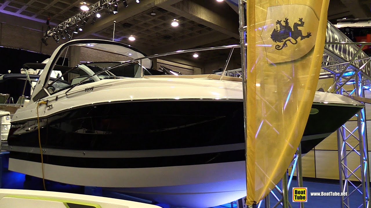2015 Four Winns V275 Motor Boat - Walkaround - 2015 Montreal Boat Show