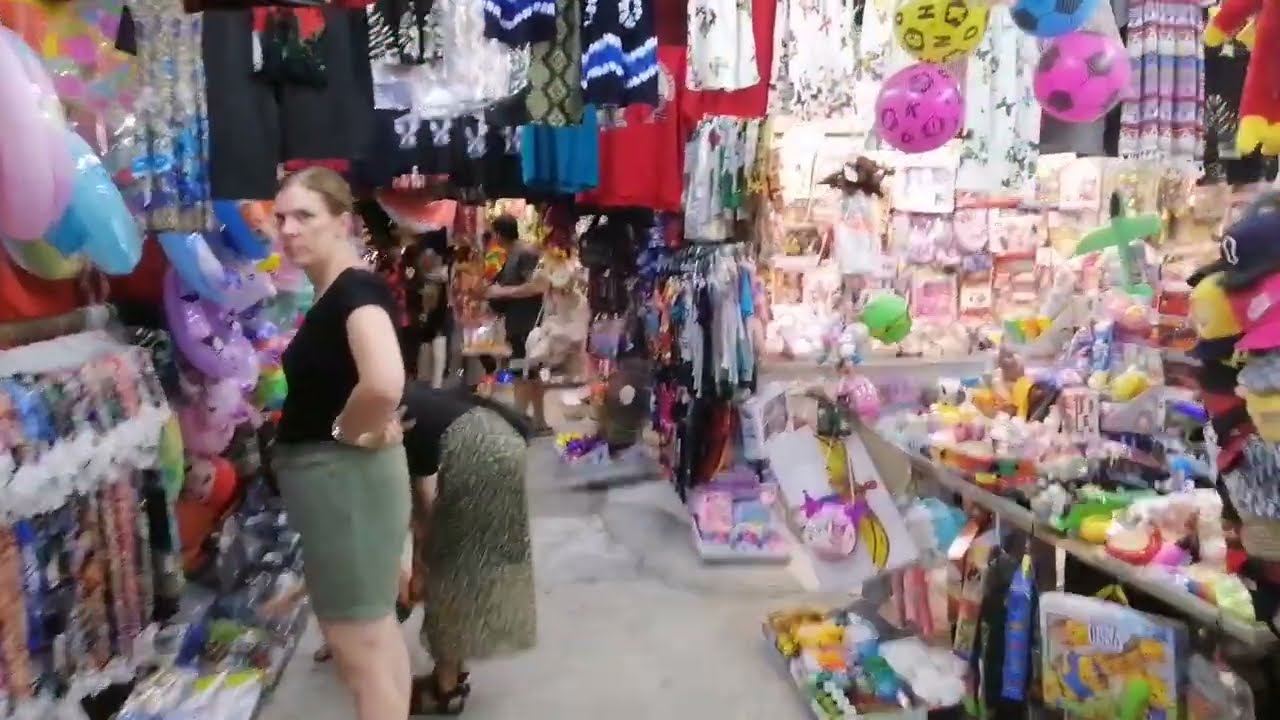 Batu Ferringhi Beach  Night Market Penang-Malaysia