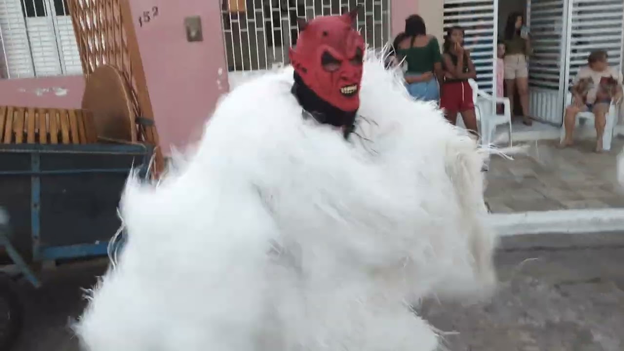 Ala Ursa da Divisa, Bairro do Maracujá
