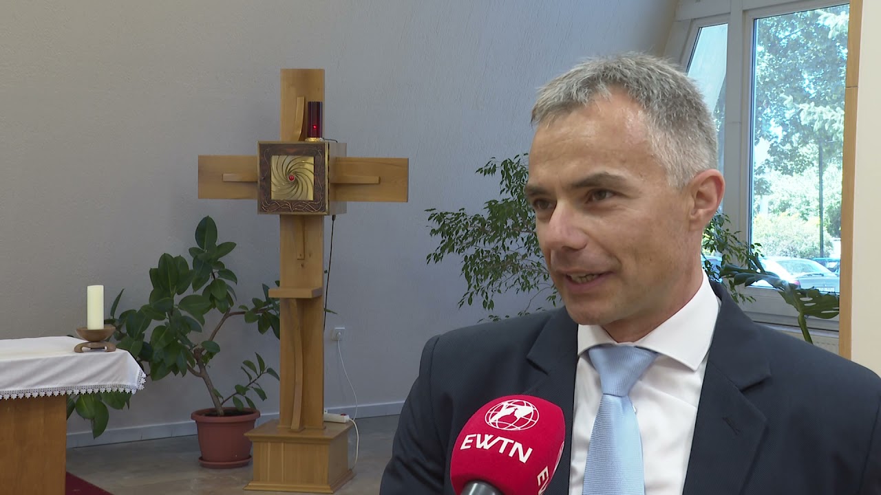 Diplomaosztó a hittudományi főiskolán