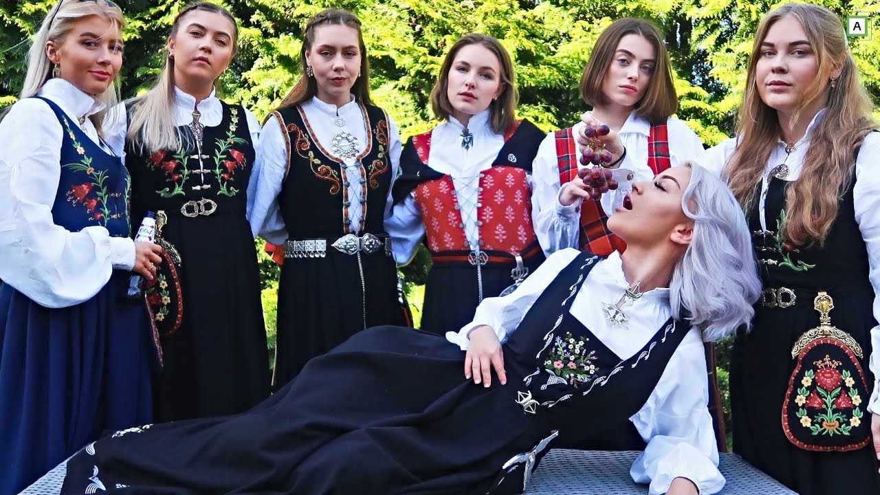 17. MAI BITCHES