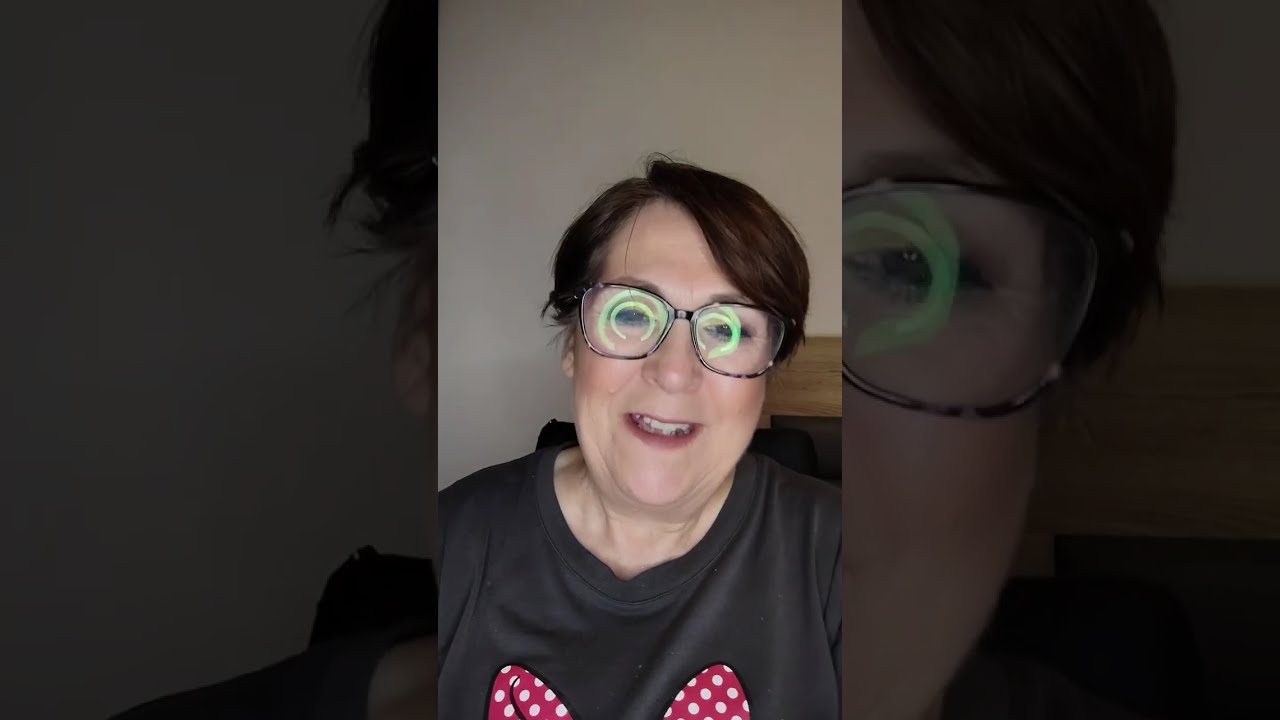 Calendario de adviento de 25 productos regalo de mi gran amiga María Jesús 😘😘