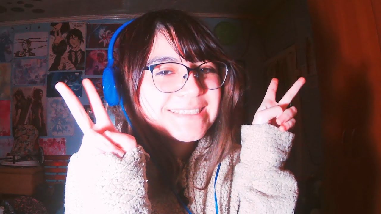 🔴Contando la vida de una otaku afk