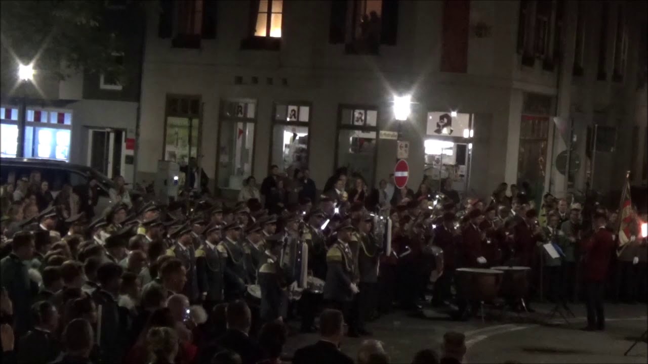 2018 0828 Neusser Bürger Schützenfest   Zapfenstreich   Schützengilde