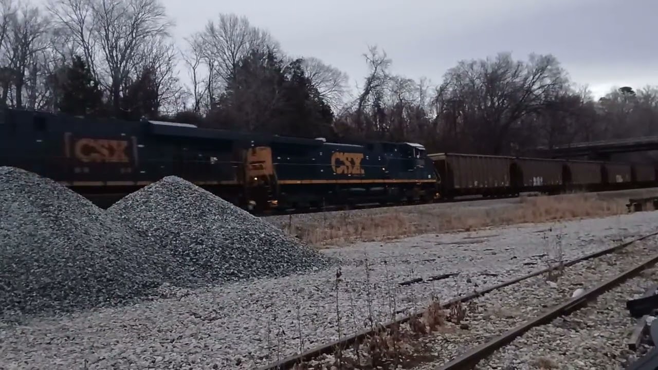 1834 Georgia Railroad Leads CSX C380 Eastbound on Rivanna District 