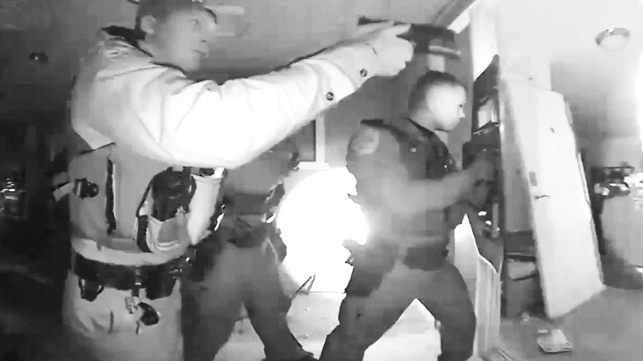 Cops Raid Home to Find Sick 2-Year-Old