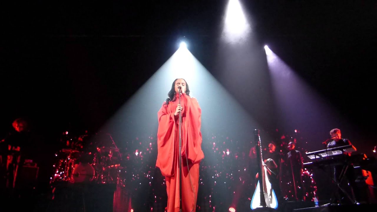 Seinabo Sey - Words (Live at Dramaten, Stockholm - October 6, 2014)